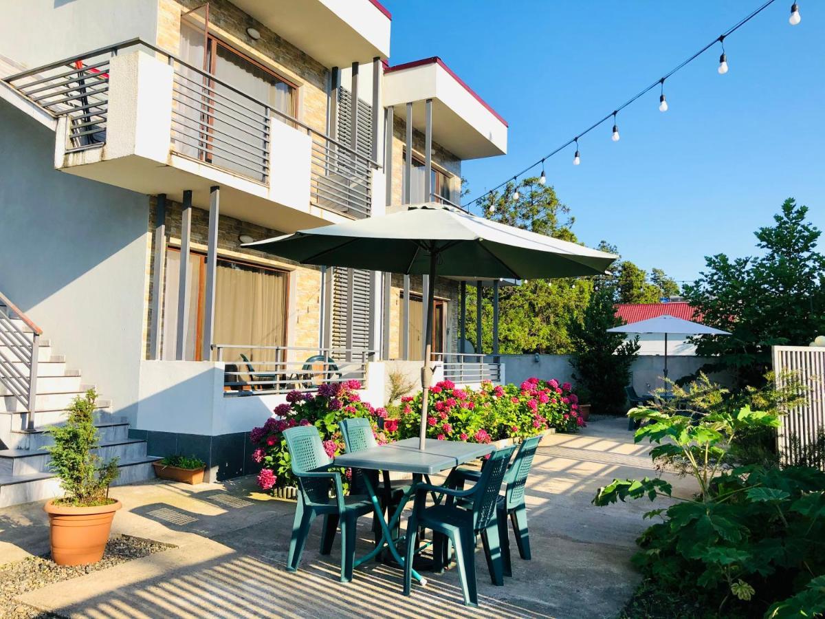 Apollo Plus Cottages Ureki Bagian luar foto