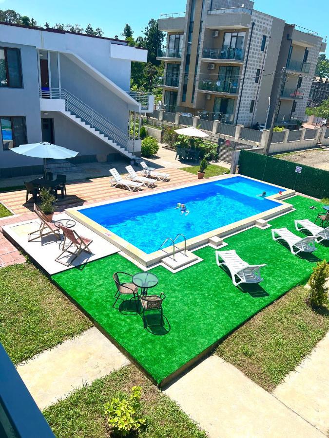 Apollo Plus Cottages Ureki Bagian luar foto
