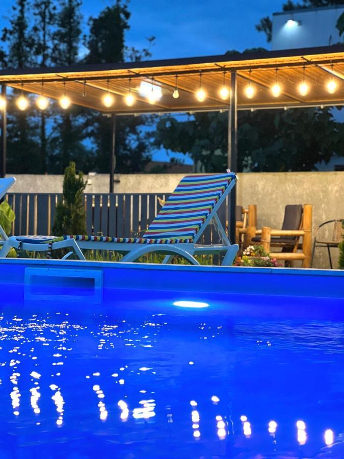 Apollo Plus Cottages Ureki Bagian luar foto